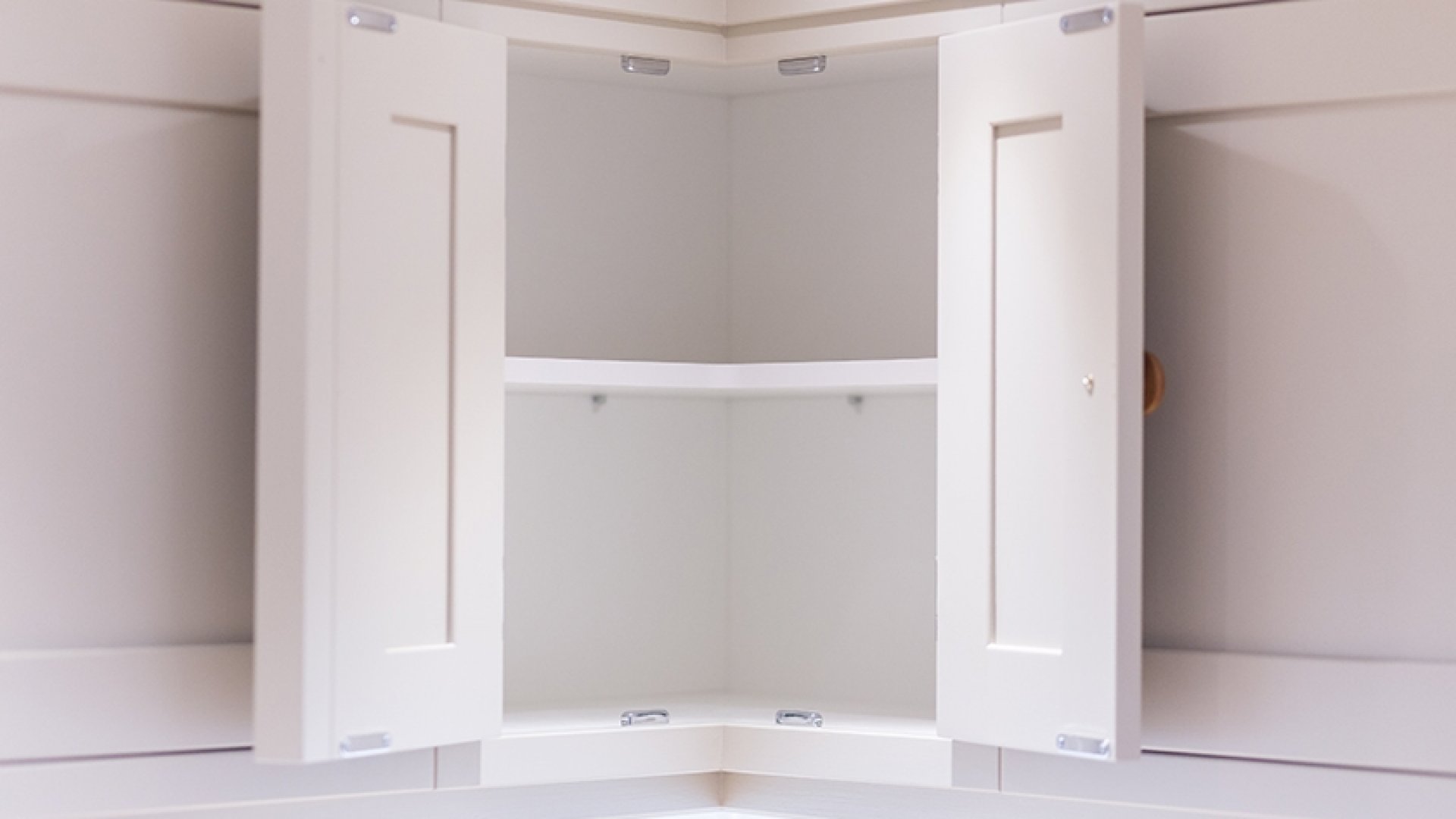 How to Make a Small Kitchen Feel Spacious